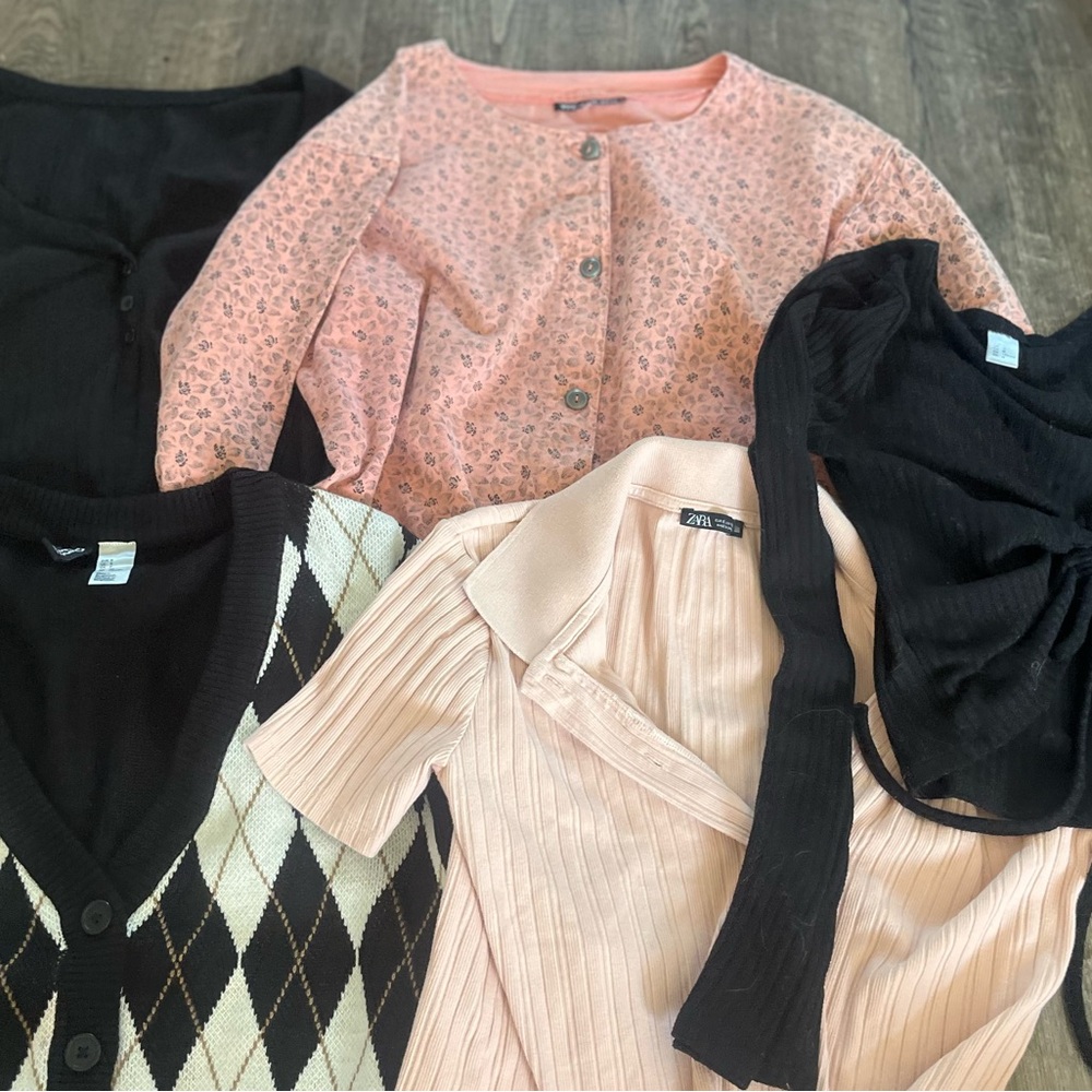 ‼️BUNDLE‼️-5/$10 Women’s Shirts Bundle- 5 Shirts for $10
